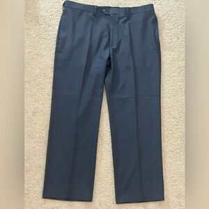 Haggar Men’s 40x32 Gray Dress Pants NWT